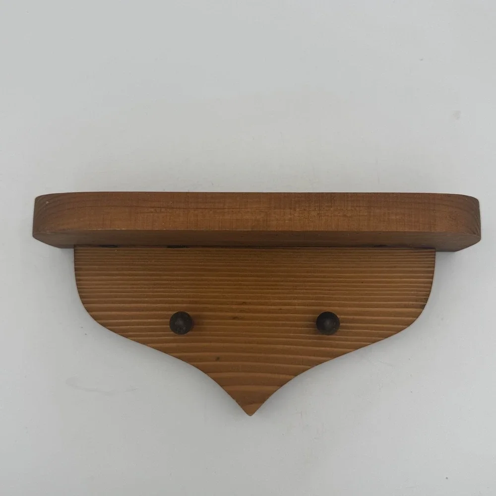 Vintage Rustic Pine Wood Wall Shelf with 2 Peg Hooks Scalloped Small Brown 9in